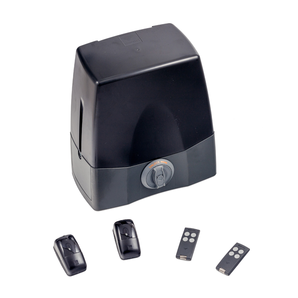 Cardin SLX 824